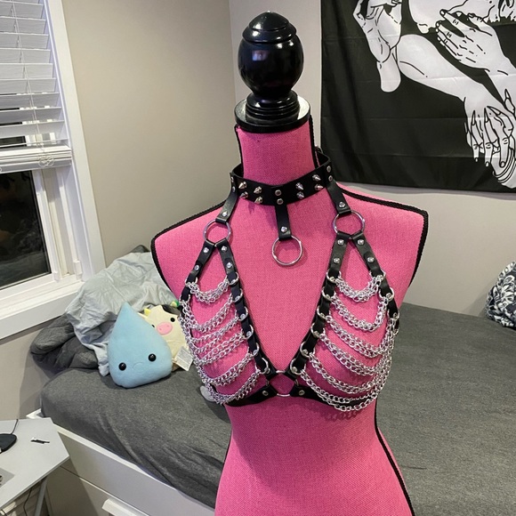 🖤♡ SOLD ♡🖤 - Picture 2 of 4